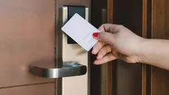 休暇中に我慢しないで:ホテルで別の部屋を要求できる7つの正当な理由