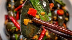 世界で最も奇妙な料理：中国ではなぜ人々が石の唐揚げを食べるのか？